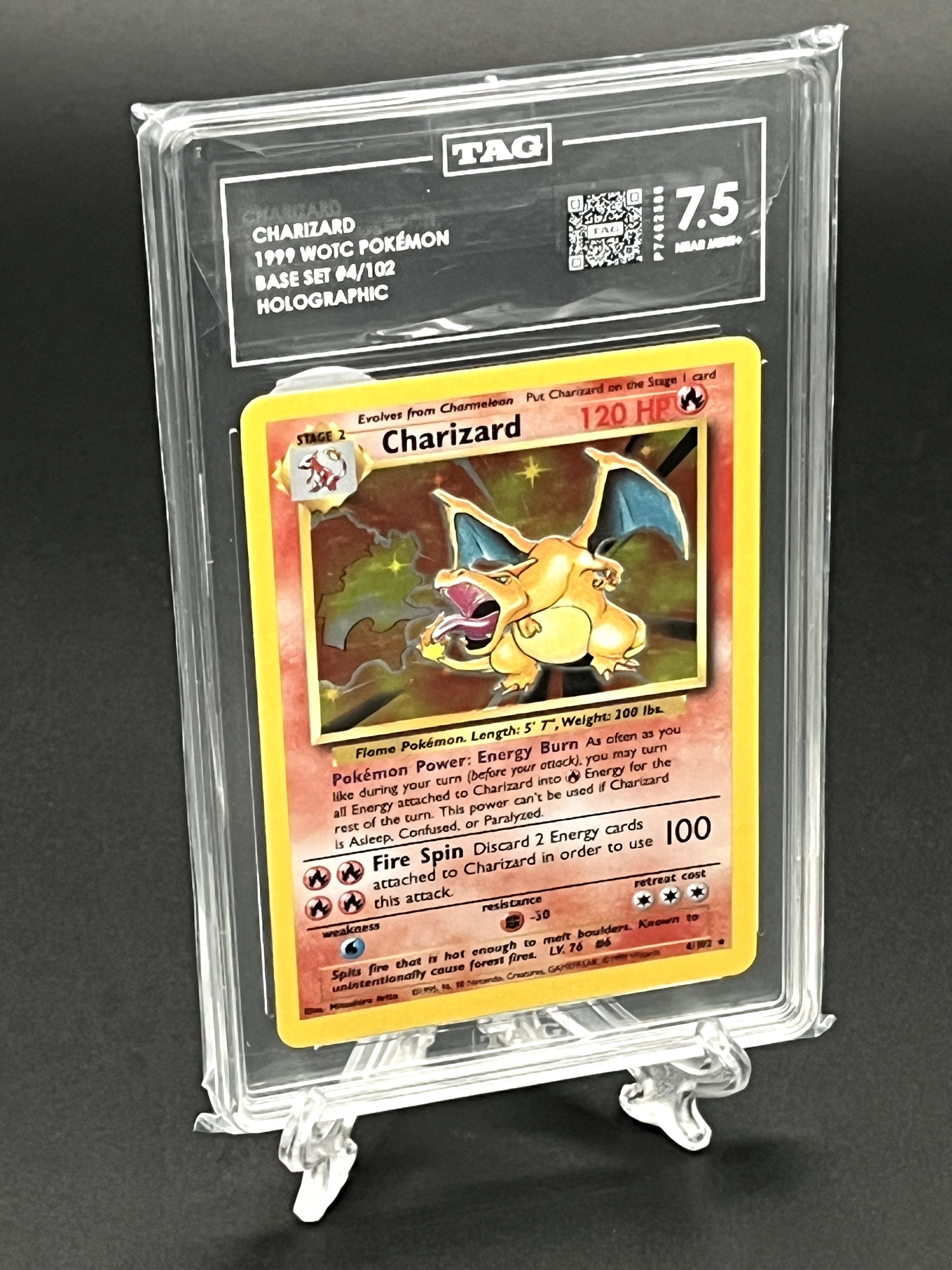 Charizard TAG 7.5 Photo 1