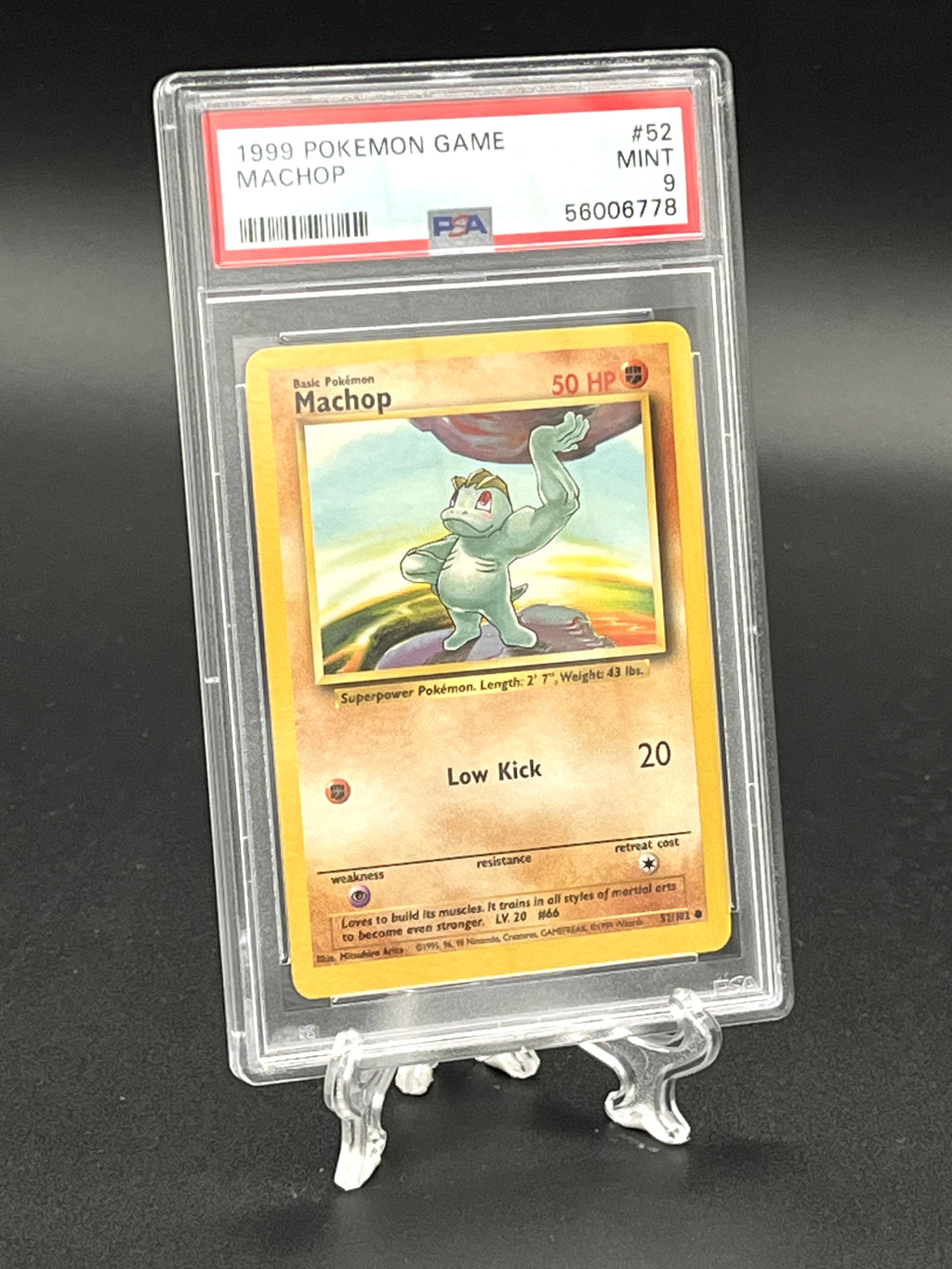 Machop PSA 9 Photo 3